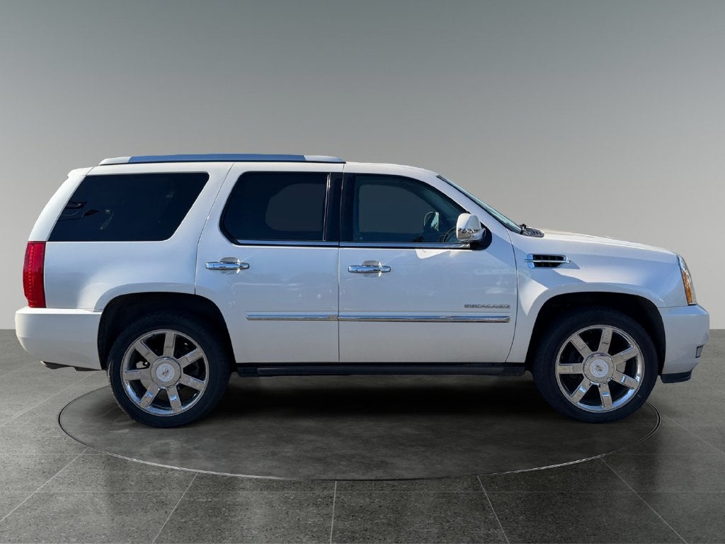 2011 Cadillac Escalade Premium