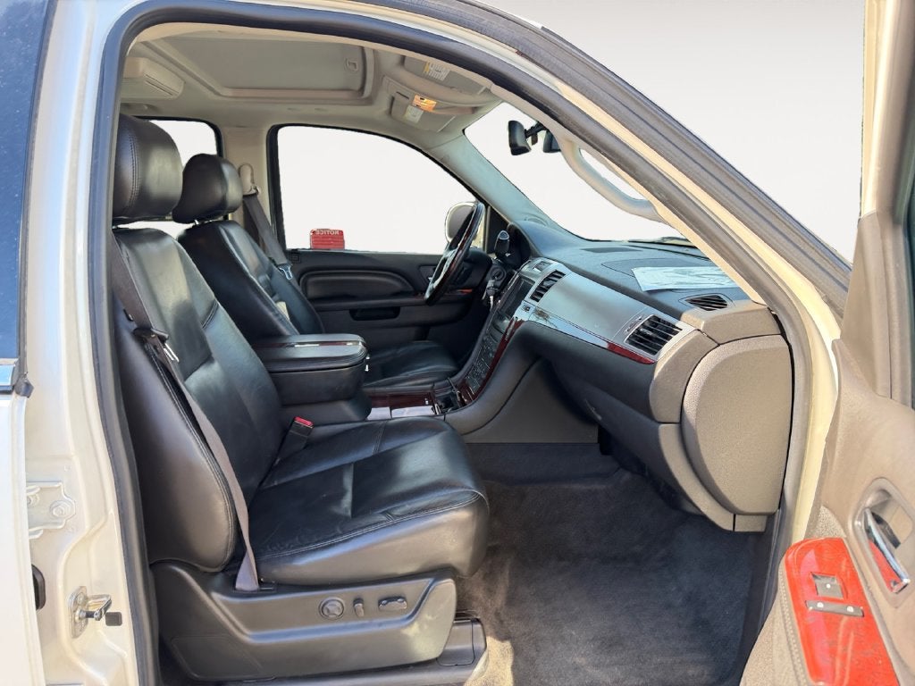 2011 Cadillac Escalade Premium