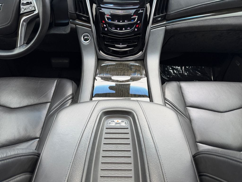 2018 Cadillac Escalade Platinum Edition
