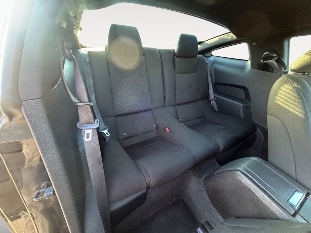 2011 Ford Mustang V6