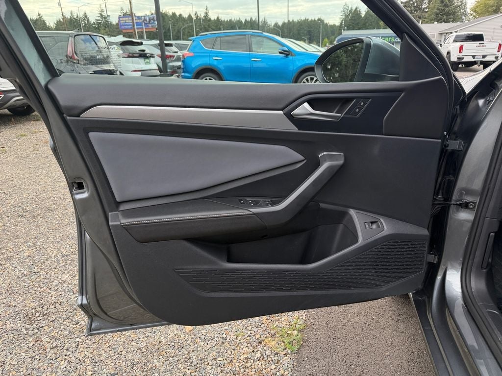 2025 Volkswagen Jetta 1.5T SE