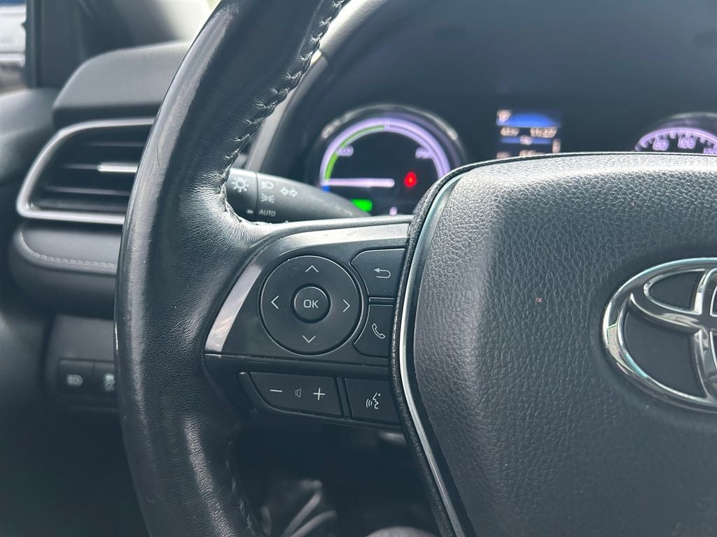 2019 Toyota Camry Hybrid SE