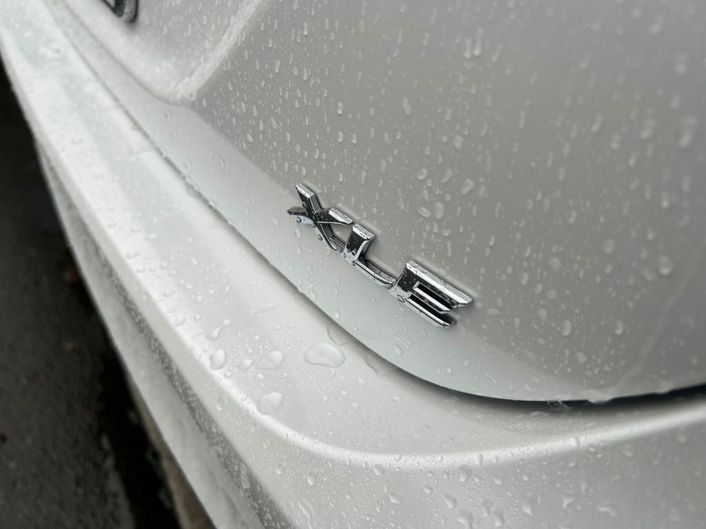 2020 Toyota Camry XLE