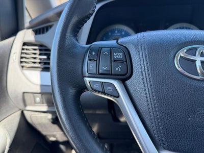 2015 Toyota Sienna SE 7 Passenger