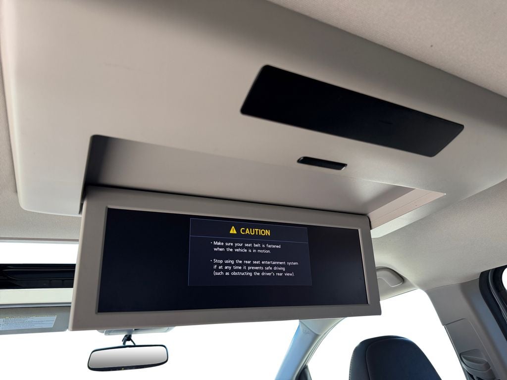 2015 Toyota Sienna SE 7 Passenger