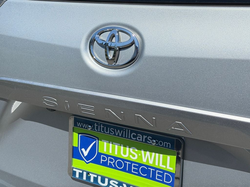 2015 Toyota Sienna SE 7 Passenger