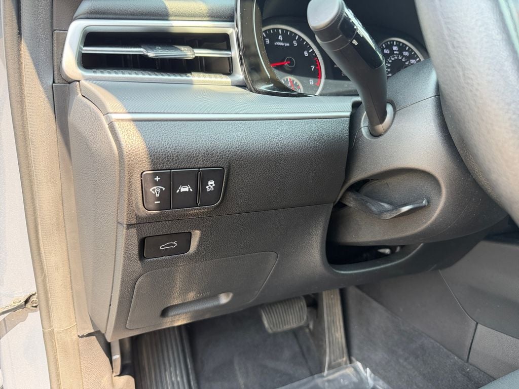 2022 Kia K5 LXS