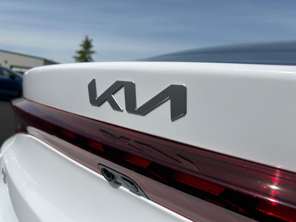 2024 Kia K5 EX