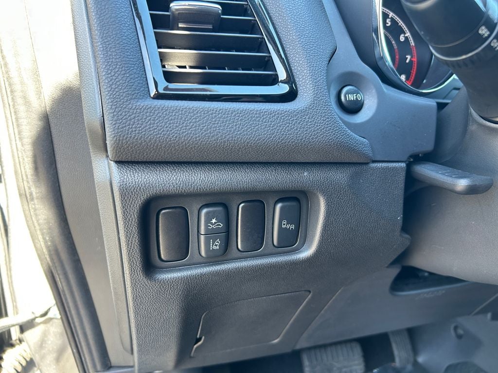 2025 Mitsubishi Outlander Sport 2.0 SE