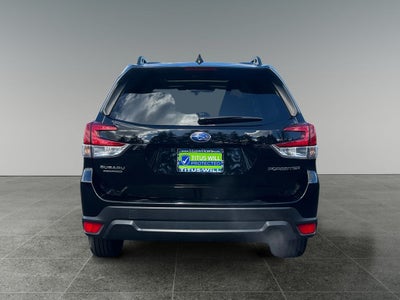 2022 Subaru Forester Premium