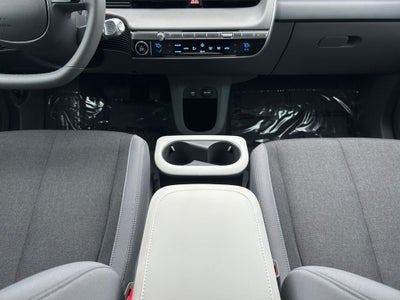 2024 Hyundai IONIQ 5 SE