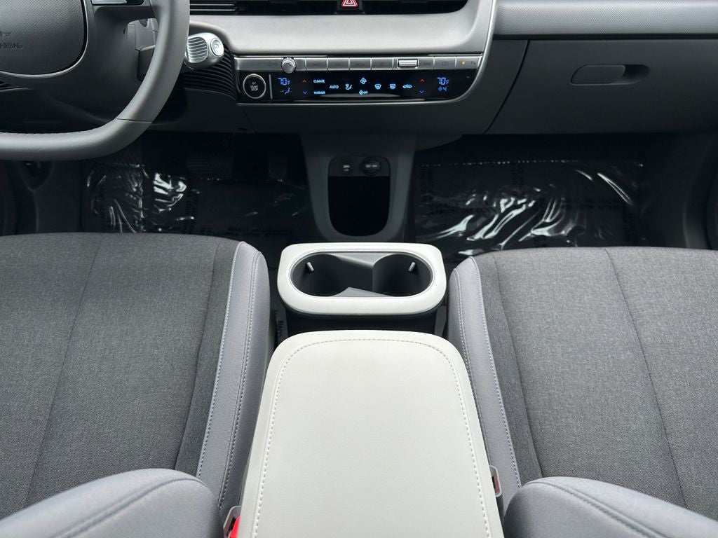 2024 Hyundai IONIQ 5 SE