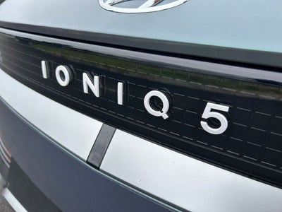 2024 Hyundai IONIQ 5 SE