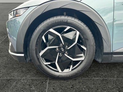 2024 Hyundai IONIQ 5 SE