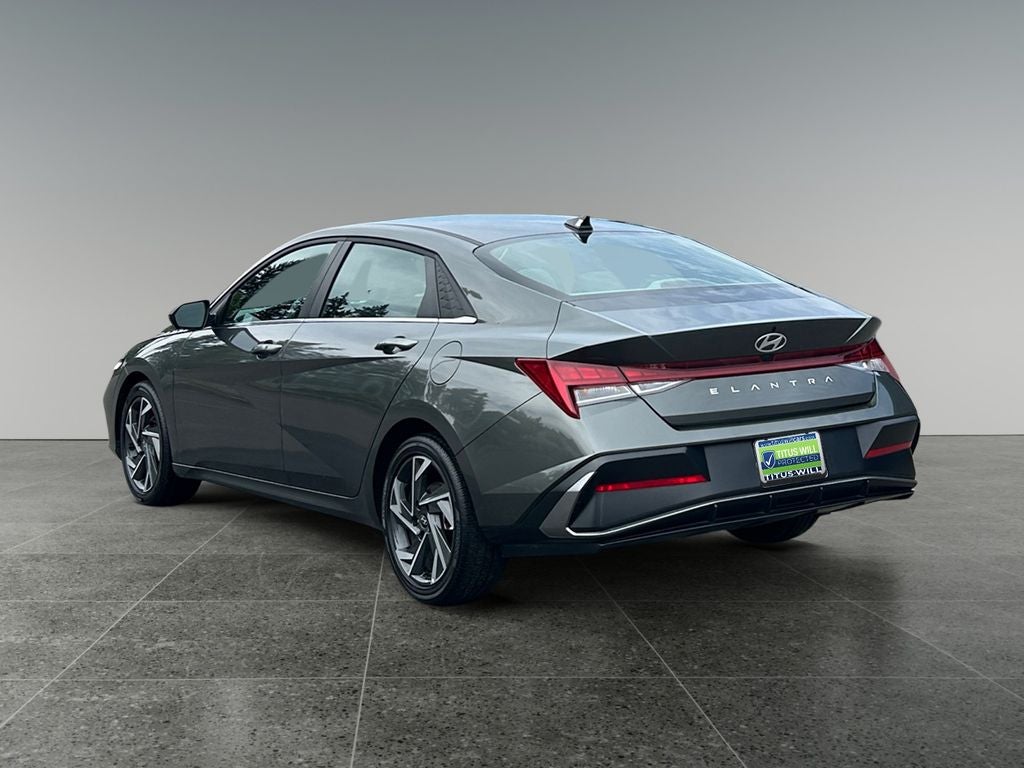 2025 Hyundai Elantra SEL Convenience