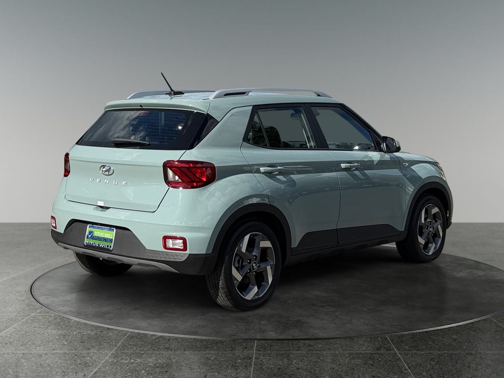2025 Hyundai Venue SEL