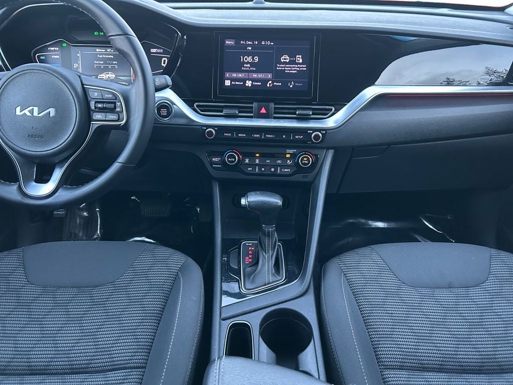 2022 Kia Niro LXS