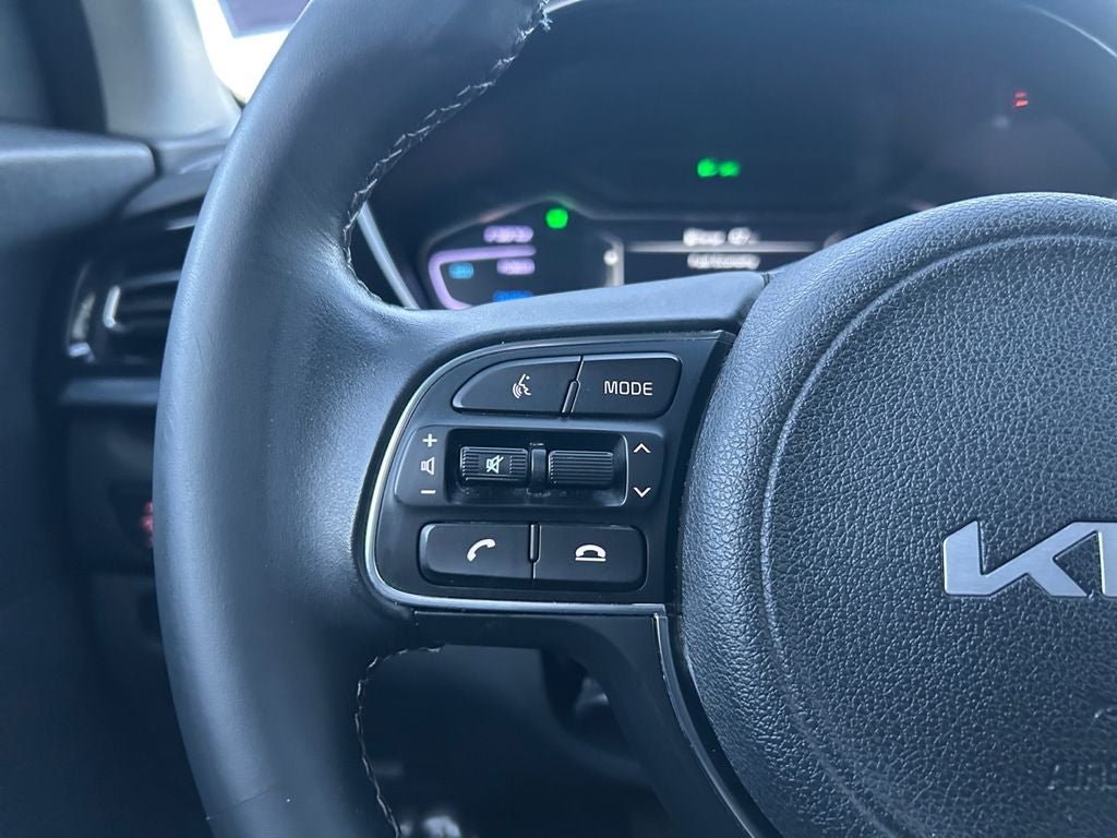 2022 Kia Niro LXS