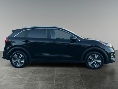 2022 Kia Niro LXS