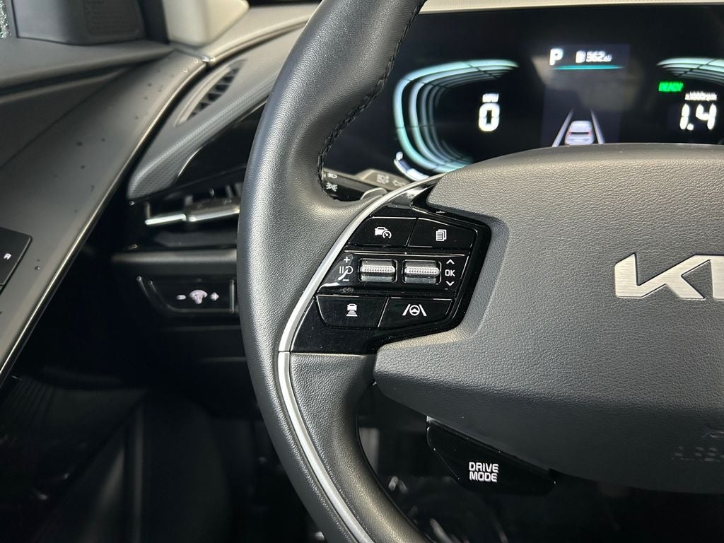 2024 Kia Niro EX