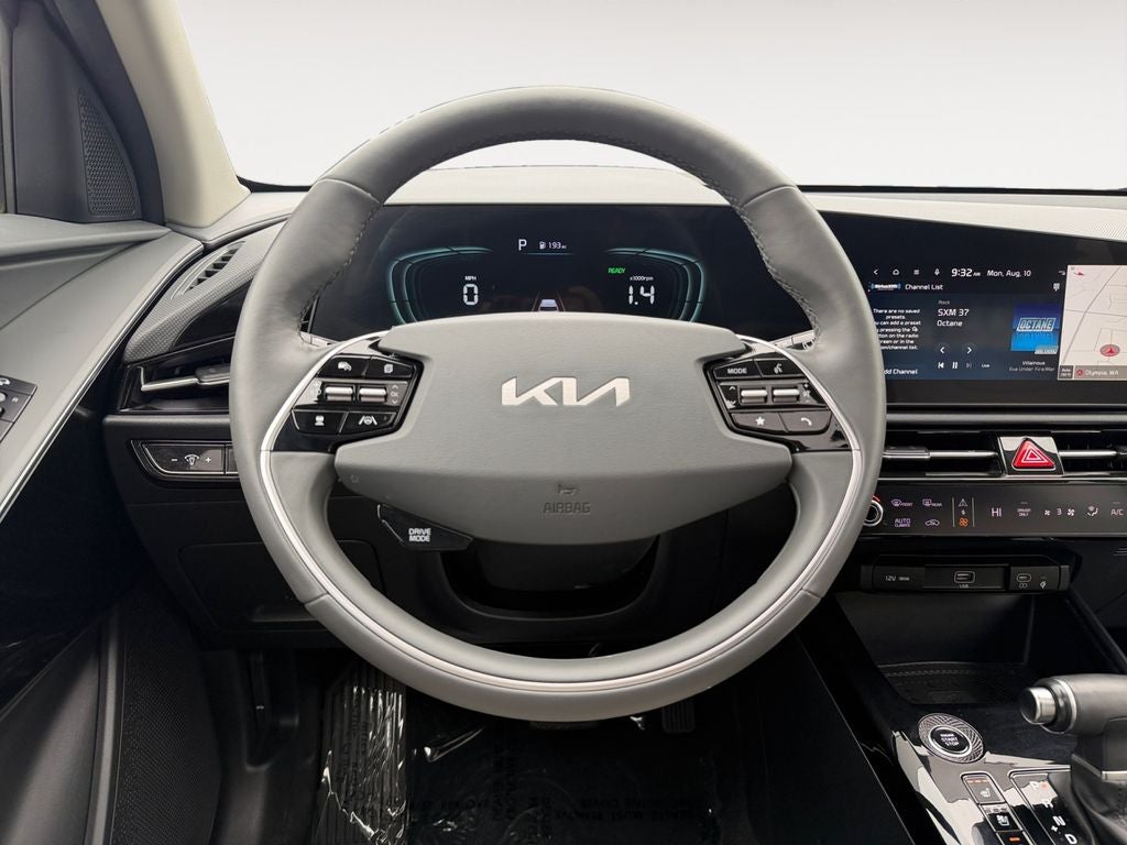 2023 Kia Niro SX