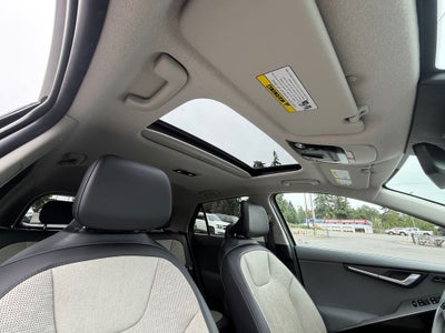 2023 Kia Niro SX