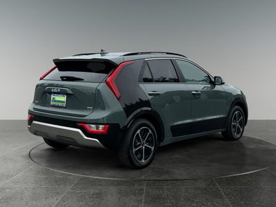 2023 Kia Niro SX