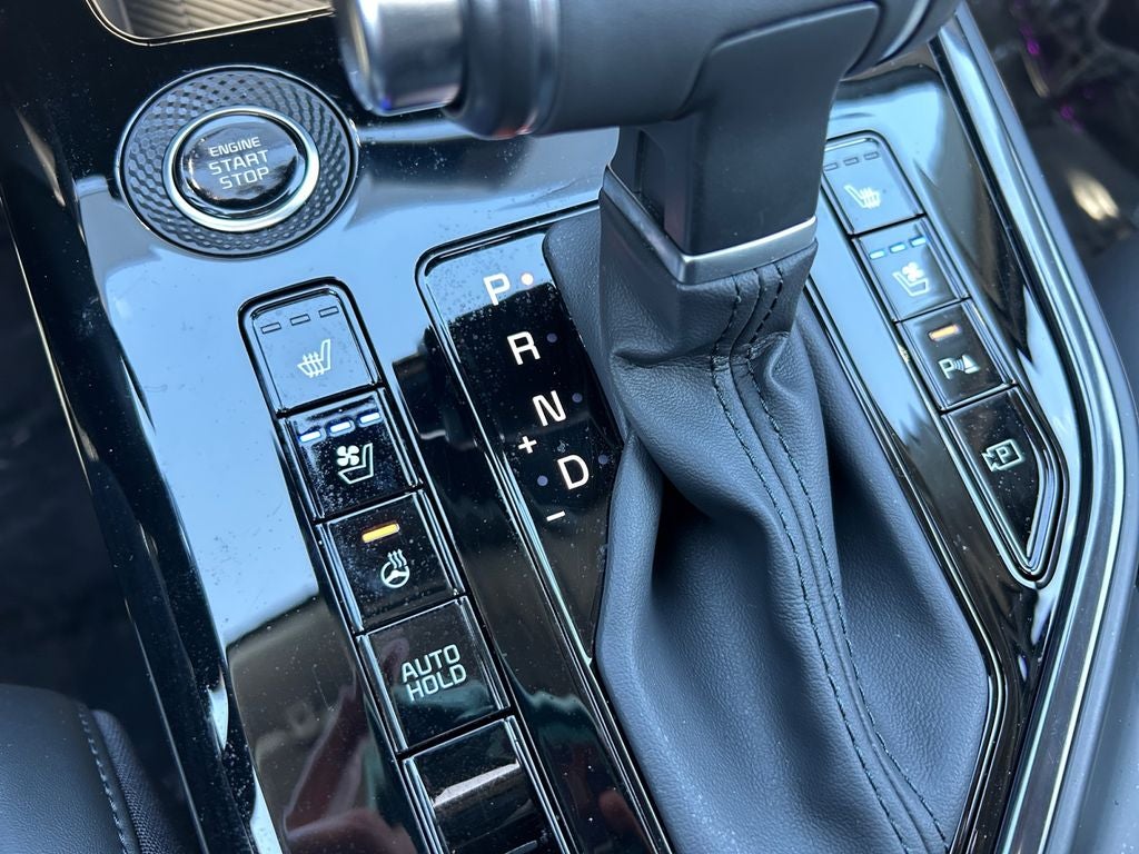 2024 Kia Niro SX