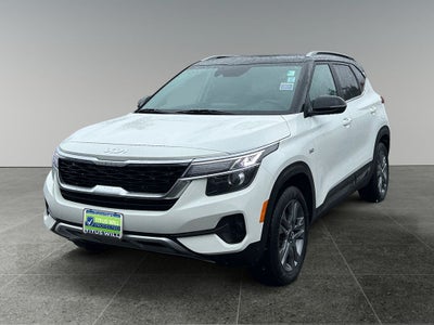 2023 Kia Seltos S