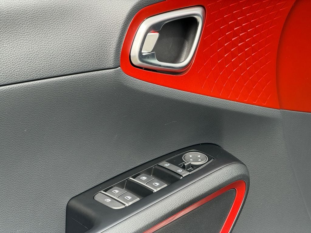 2025 Kia Soul GT-Line