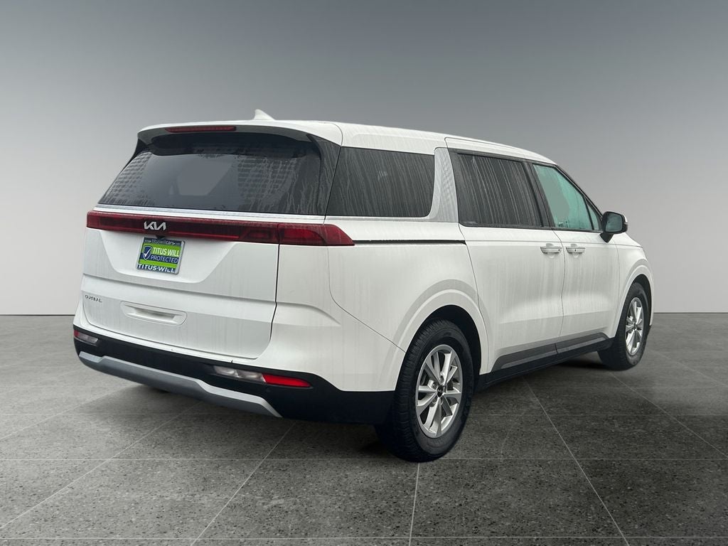 2024 Kia Carnival LX
