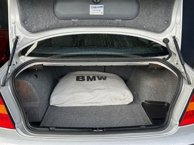 2003 BMW 3 Series 325i