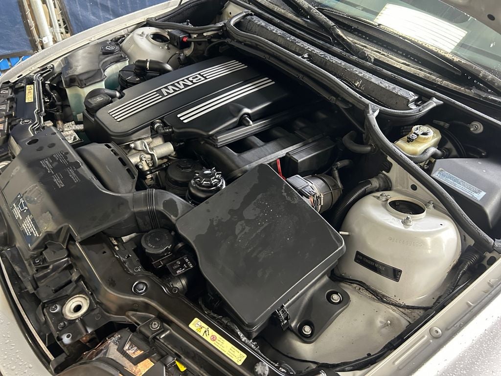 2003 BMW 3 Series 325i