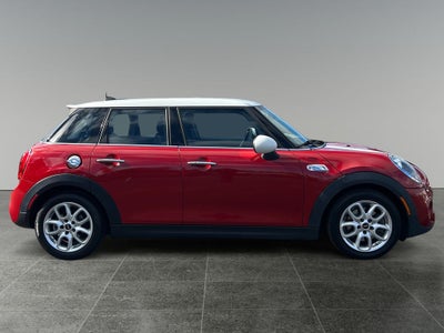 2017 MINI Cooper S Base
