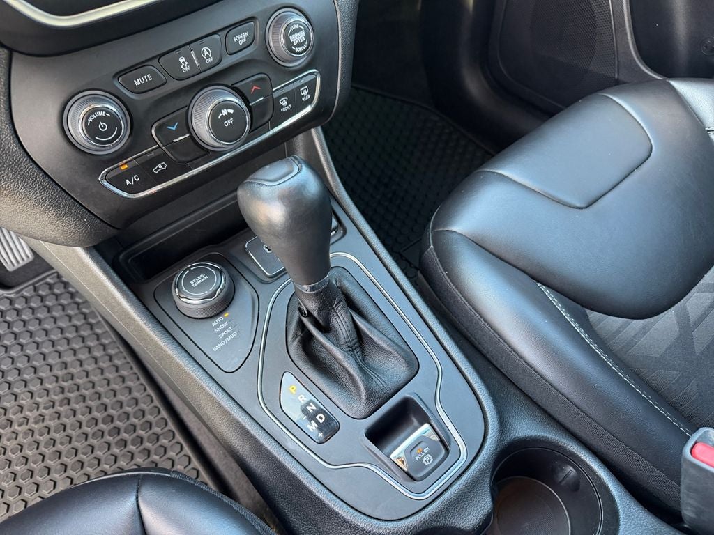 2022 Jeep Cherokee X