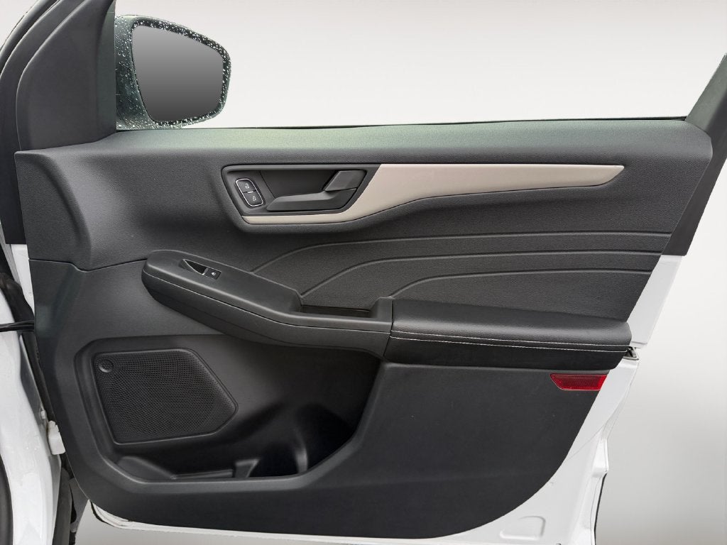 2022 Ford Escape Hybrid SE