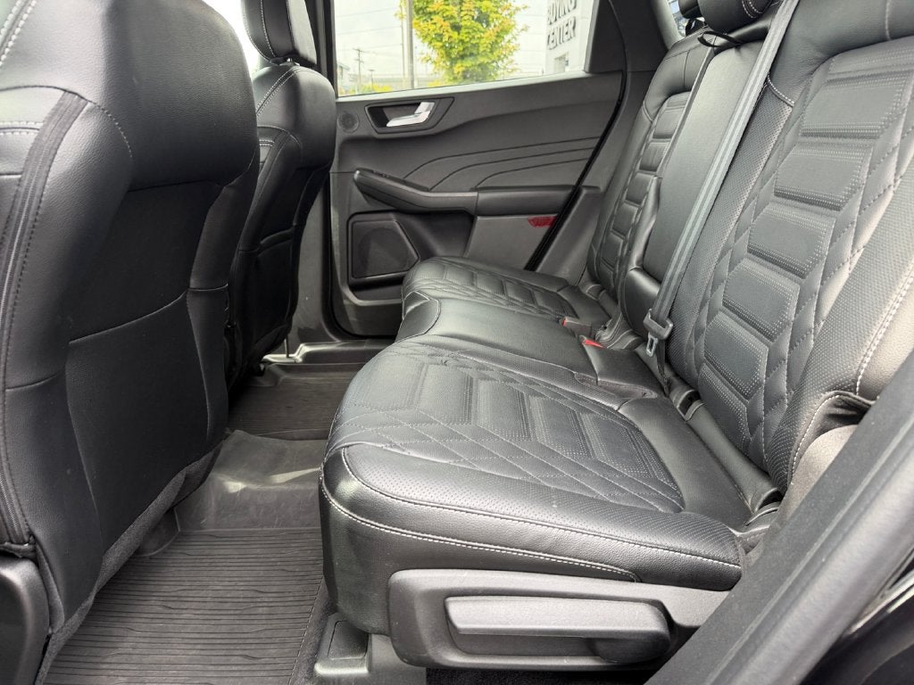 2023 Ford Escape Hybrid Platinum