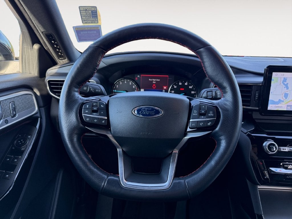 2022 Ford Explorer ST-Line