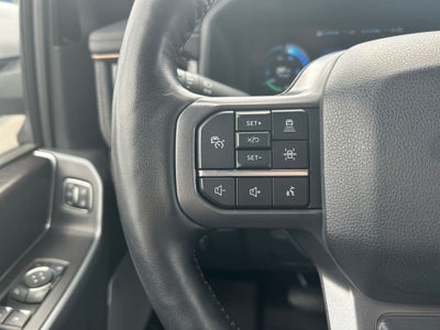 2023 Ford F-150 Lightning Lariat