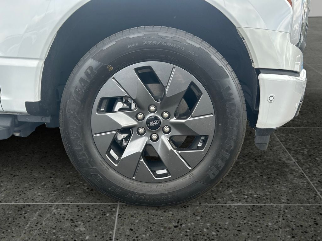 2023 Ford F-150 Lightning Lariat