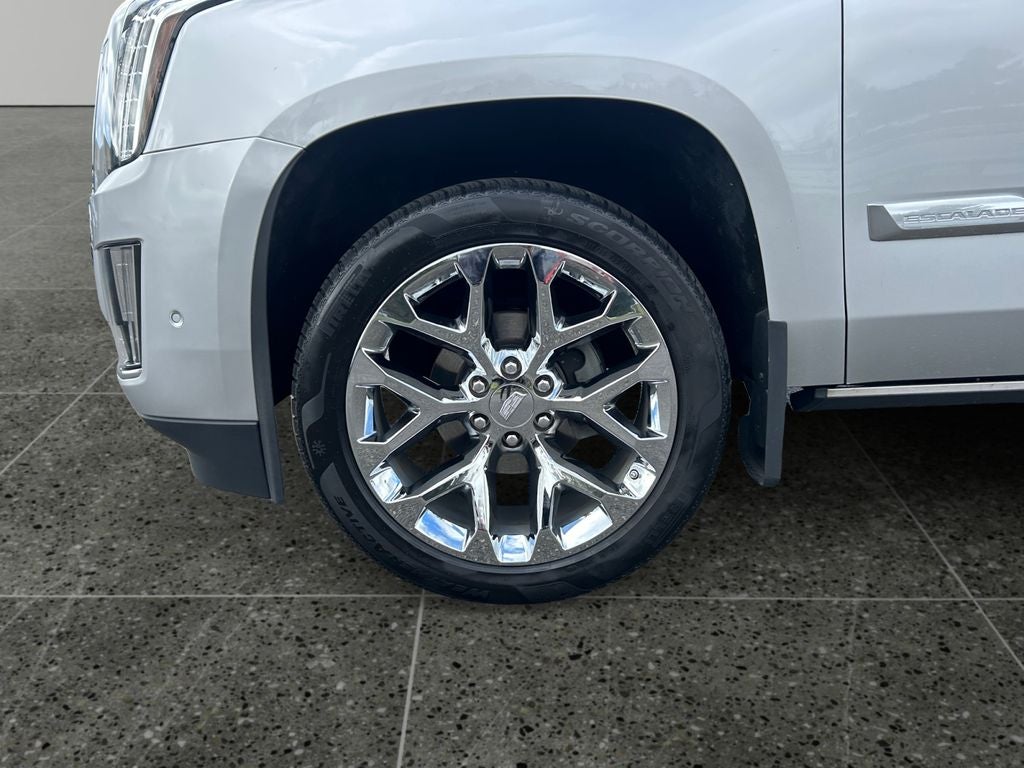 2017 Cadillac Escalade Luxury