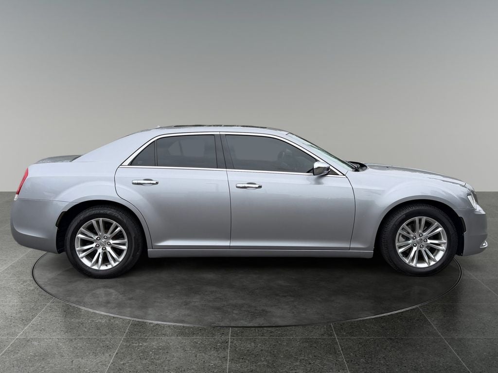 2016 Chrysler 300 C