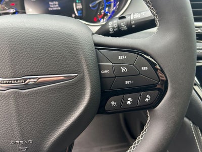 2025 Chrysler Pacifica Hybrid Select Premium S Appearance