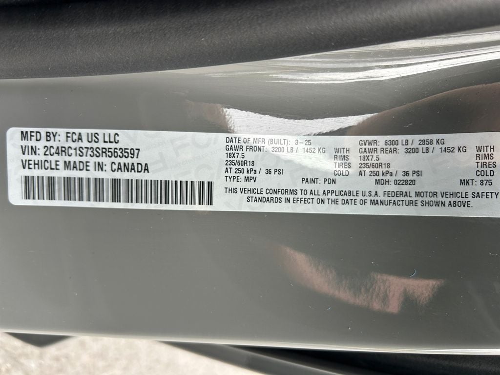 2025 Chrysler Pacifica Hybrid Select Premium S Appearance
