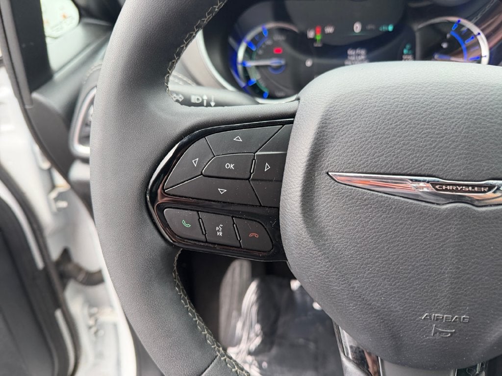 2023 Chrysler Pacifica Hybrid Limited