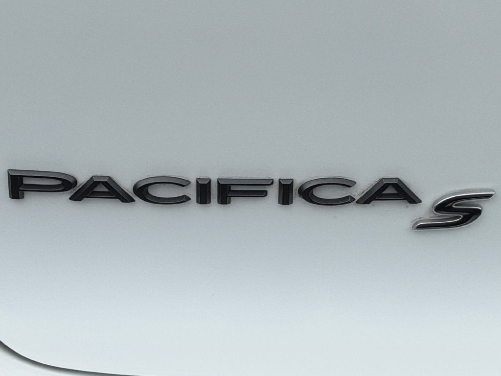 2023 Chrysler Pacifica Hybrid Limited