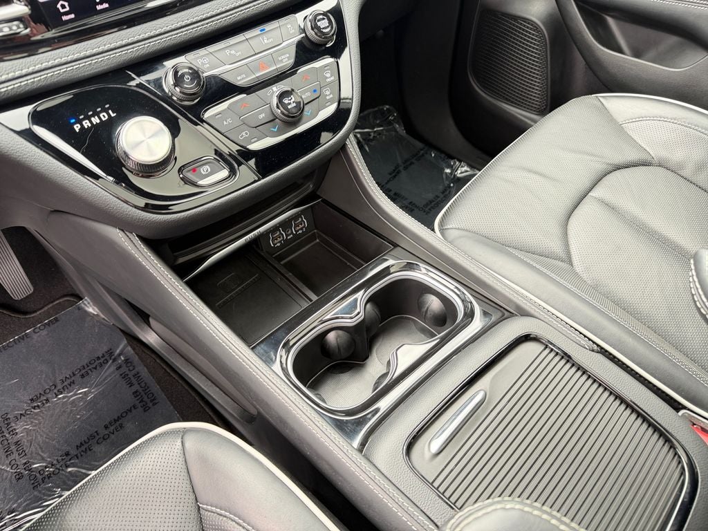 2023 Chrysler Pacifica Hybrid Limited
