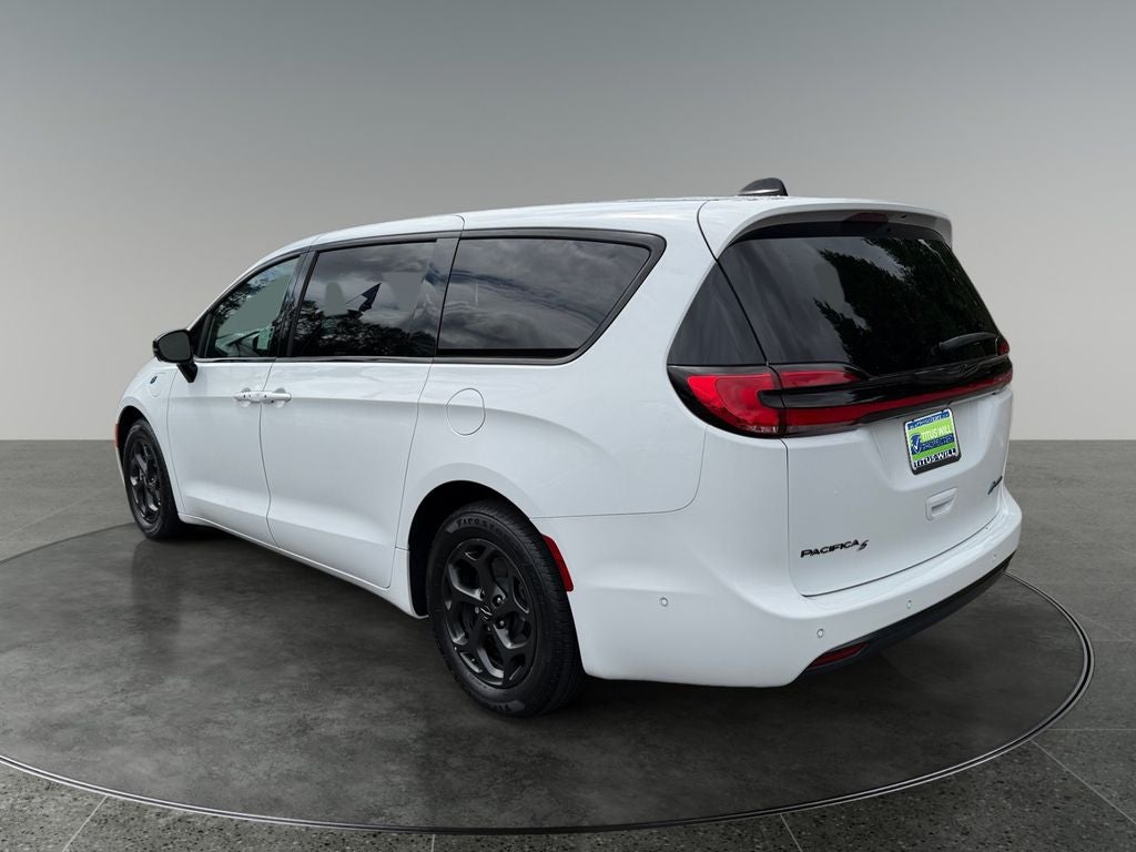 2023 Chrysler Pacifica Hybrid Limited