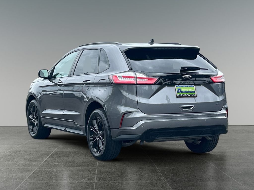2022 Ford Edge SE