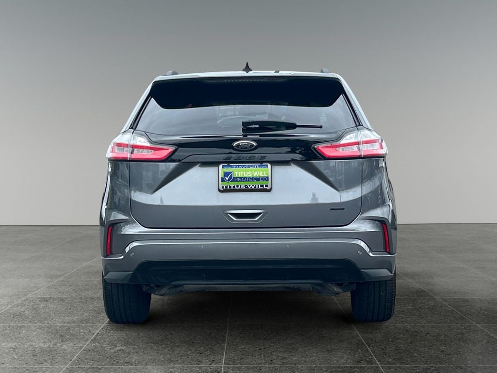 2022 Ford Edge SE